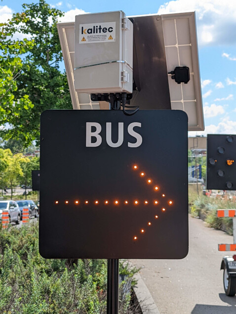 SRB-Pie-IX - signalisation de voies prioritaires Produit - Signalisation intelligente - Afficheur de vitesse - Kalitec